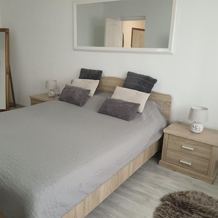 Apartmán New 33 Bacău Exteriér fotografie